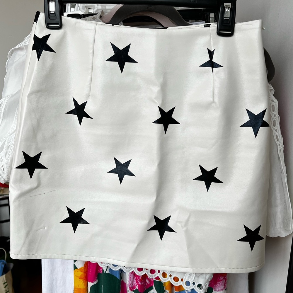 White Skirt with Black Stars | ERAS OUTFIT INSPO | Size M